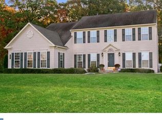 26 Longwood Ln, Columbus, NJ 08022
