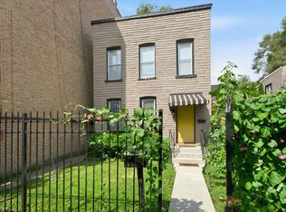 1512 N Maplewood Ave, Chicago, IL 60622