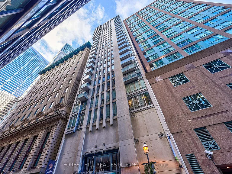 8 Colborne St #Penthouse 2701 — Photo 36