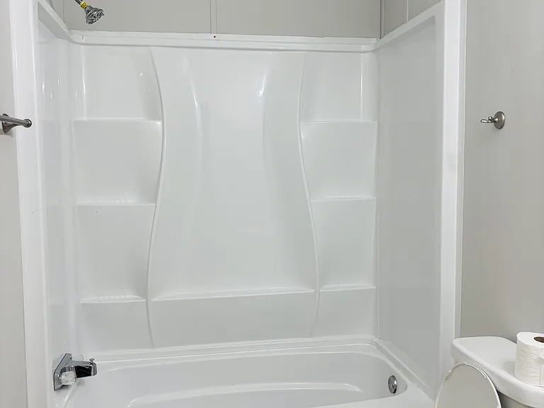 362 Wilson St S — Photo 6