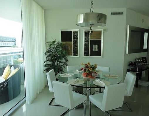5th image of 3131 NE 188th St APT 1807
