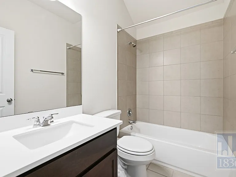 729 Manzano Ln #T3 — Photo 15