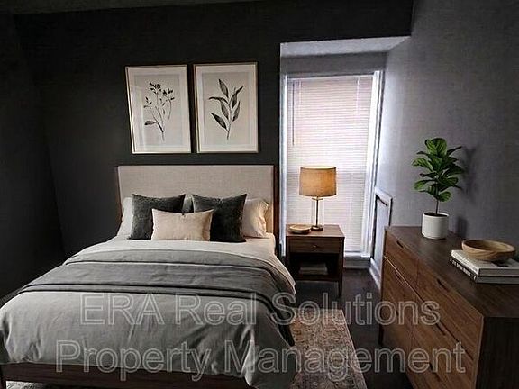 5th image of 4095 Larry Pl