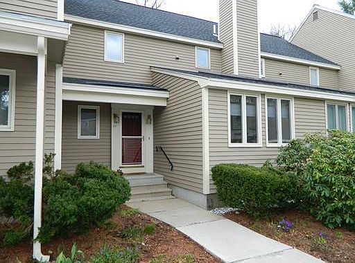 1st image of 44 Brickett Hill Cir