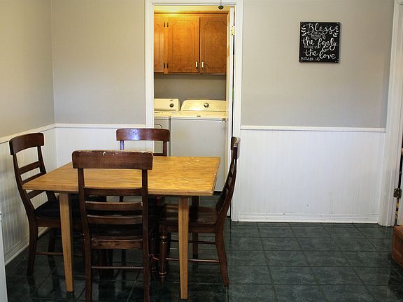 5th image of 3115 Le Oaks Dr