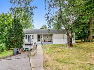 101 Cresthill Road, Yonkers, NY 10710
