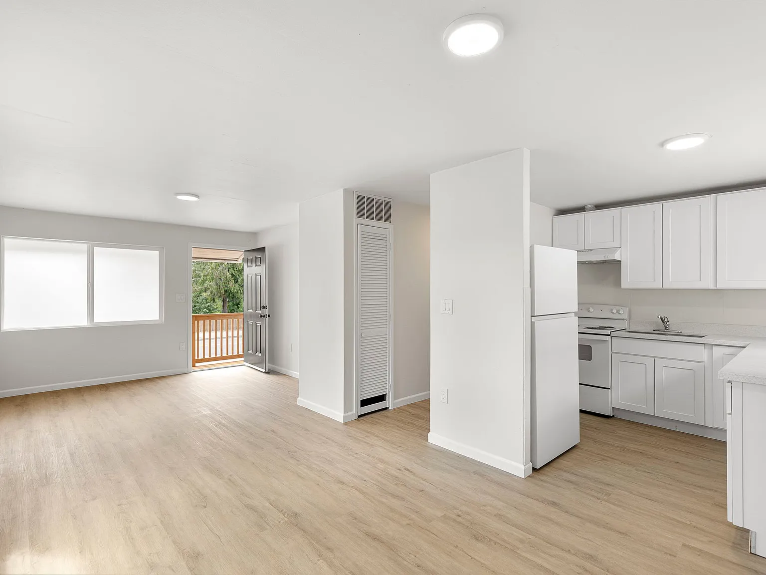 1 bed, 576 sqft, $1,695 — Photo 4