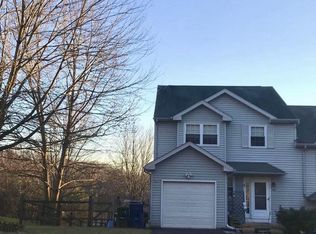 306 Revere Ct, Coatesville, PA 19320