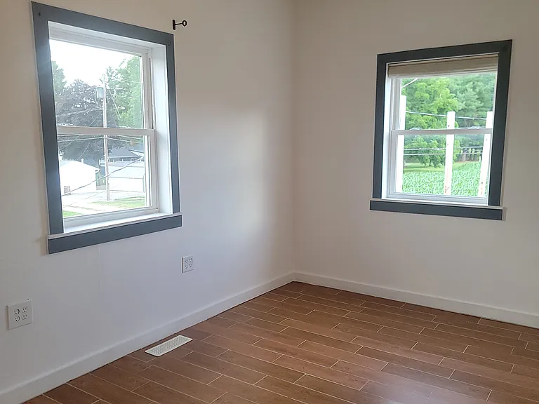 808 E Water St #A — Photo 19