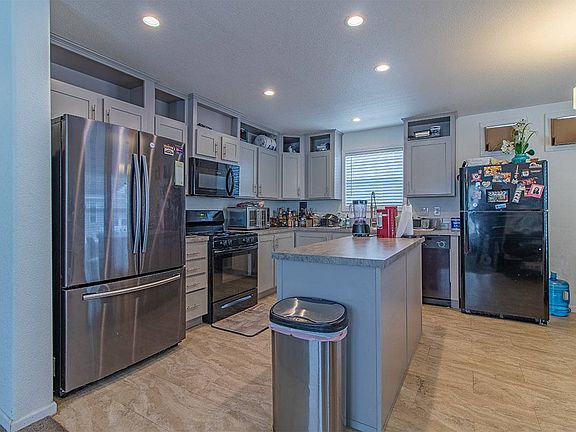 5th image of 3751 S Nellis Blvd Space 328