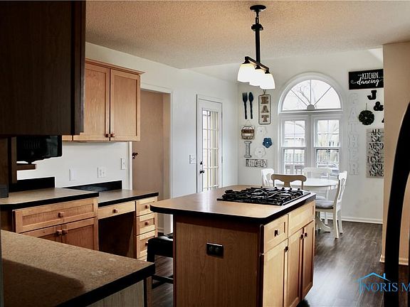 5th image of 5852 Summer Place Dr