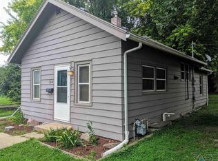 104 S Western Ave, Sioux Falls, SD 57104