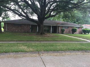 230 Laurel St, Lake Charles, LA 70605
