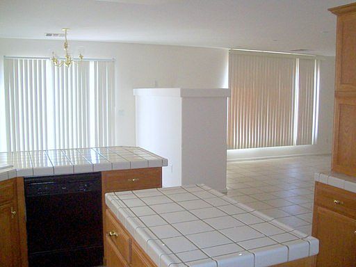 4th image of 7452 Aurora Glow St