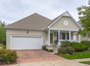 12425 Westgate St, Overland Park, KS 66213