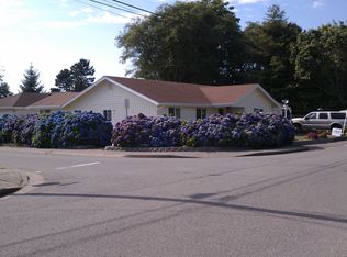 96513 Susan Pl, Brookings, OR 97415