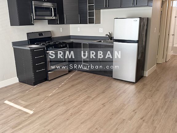 3rd image of 2545 A St #18