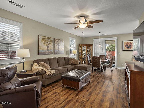 4th image of 325 Manciano Way