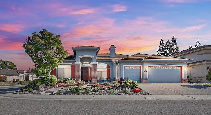 1st image of 9040 Erle Blunden Way