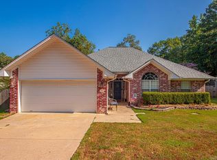 116 Greenfield Dr, Benton, AR 72019