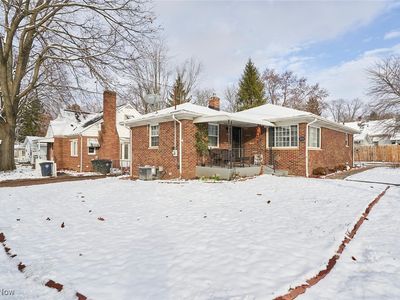 395 Massillon Rd, Akron, OH, 44312