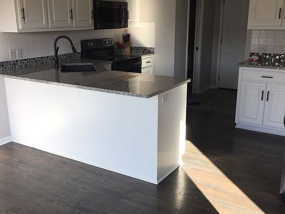 4th image of 21210 Shiloh Dr