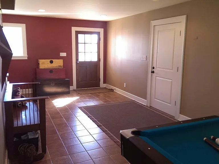5880 S 700 E — Photo 18