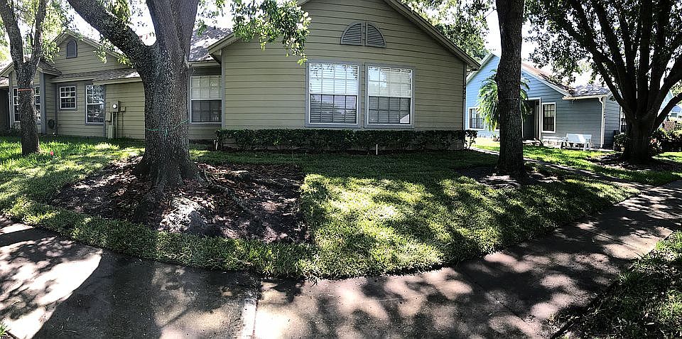 2nd image of 2422 Bentley Dr