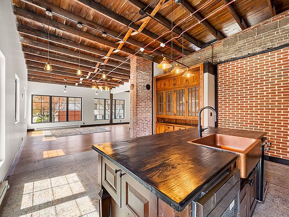 5th image of 400 N 9th St #406