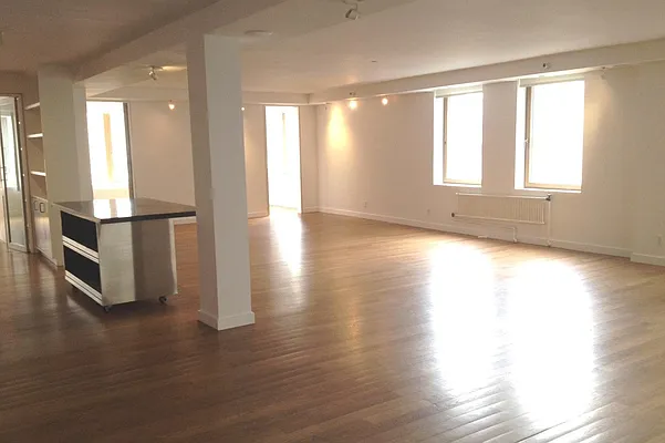 Rented by Corcoran | media 22