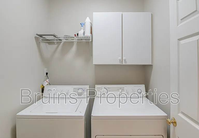 8 Indigo Cv #1 — Photo 20