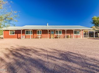 1004 E Desert Hills Dr, Phoenix, AZ 85086