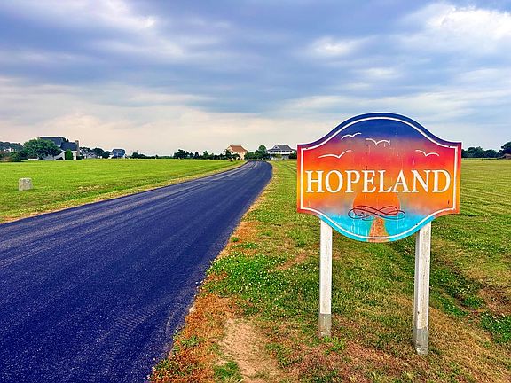 2nd image of 16377 Hopeland Way