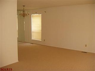 3rd image of 6531 Farm Pond Ct