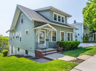 28 Pine St, West Orange, NJ 07052