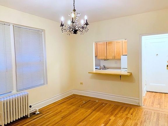 2nd image of 223 E 50th St APT 4D