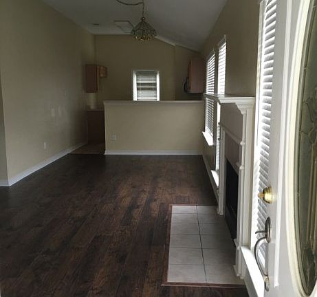 3rd image of 22 Jasmine Ln