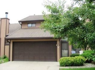 1229 Lakewood Dr, Morris, IL