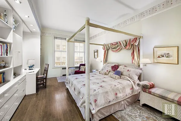 Sold by Halstead Real Estate | media 2