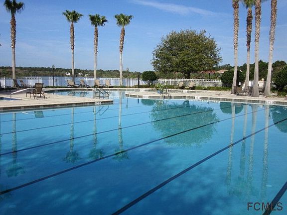 4th image of 162 S Riverwalk Dr