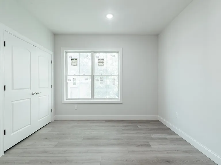 144 Bergen Ave #2A — Photo 14
