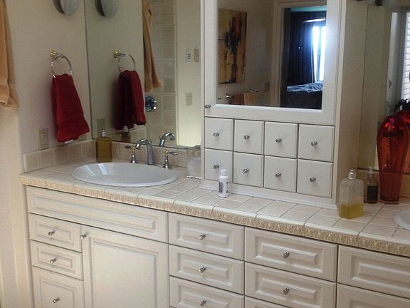 master bath with double vani