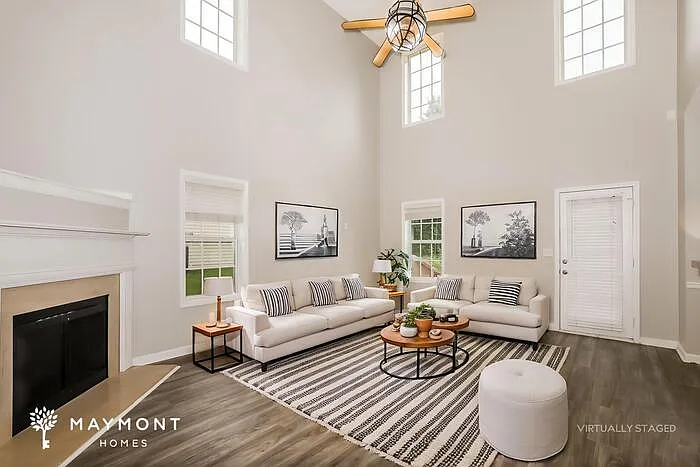 61 Windsor Way — Photo 6