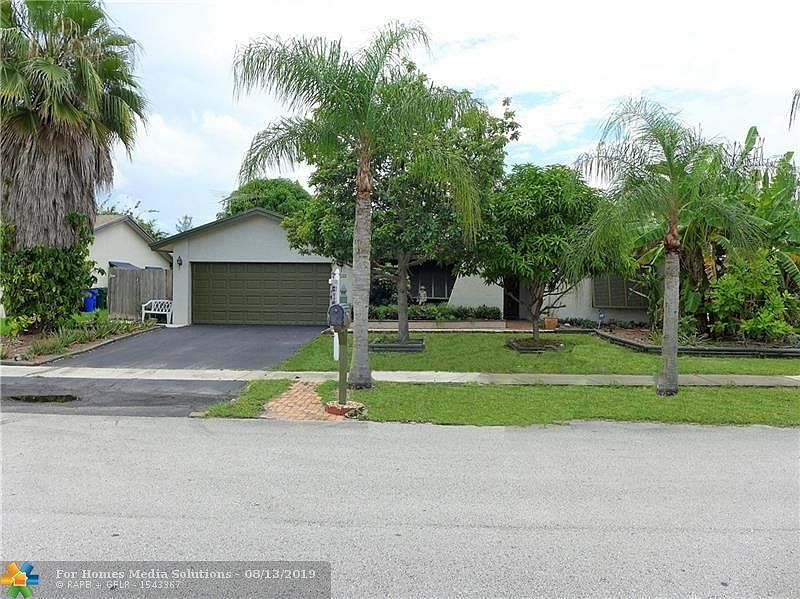 1st image of 2020 NW 70th Ave