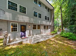330 3rd St NW APT A, Hickory, NC 28601
