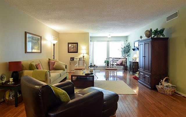 1st image of 6367D Diamond Head Cir #6367C