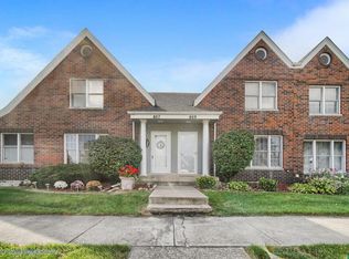 807 Kenmare Pkwy, Crown Point, IN 46307