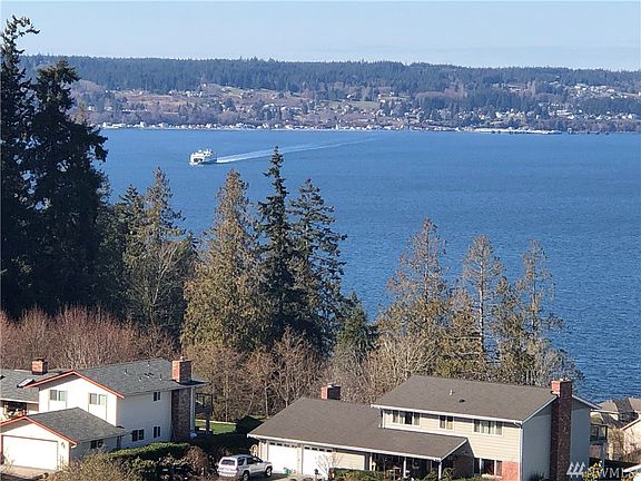 3rd image of 504 Majestic View Ct