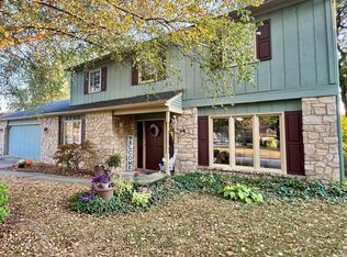 8705 Breakwater Dr, Fort Wayne, IN 46804