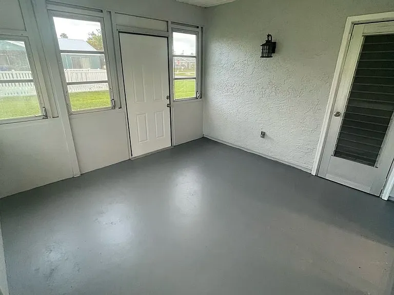 4246 Hokan Ave — Photo 19